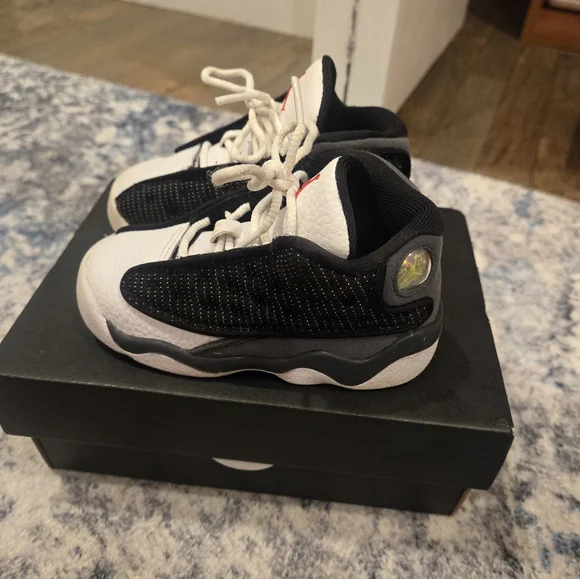 Jordan 13 retro (make an offer) - Picture 4 of 4